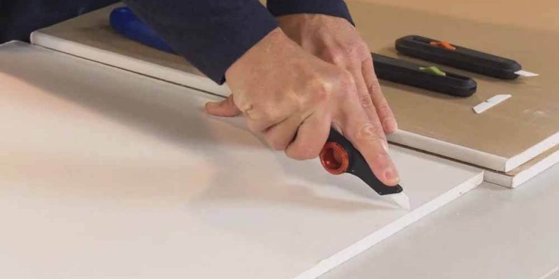 How to Cut Drywall? 6 Ways and Tips